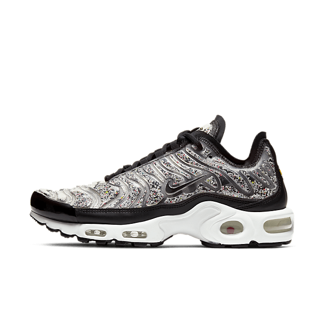 Nike Wmns Air Max Plus LX 'Black/White'