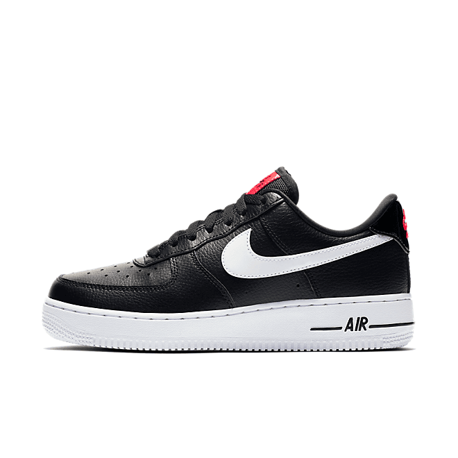 Nike WMNS Air Force 1 '07 SE