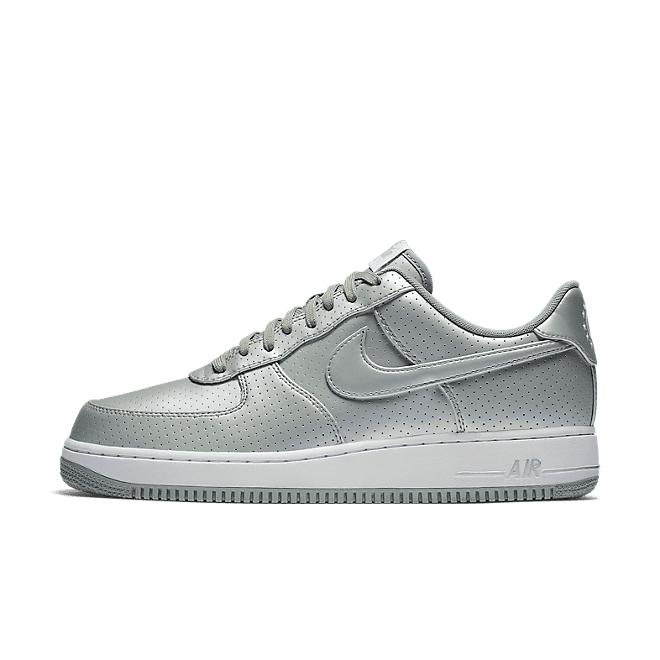 Nike Air Force 1 '07 LV8