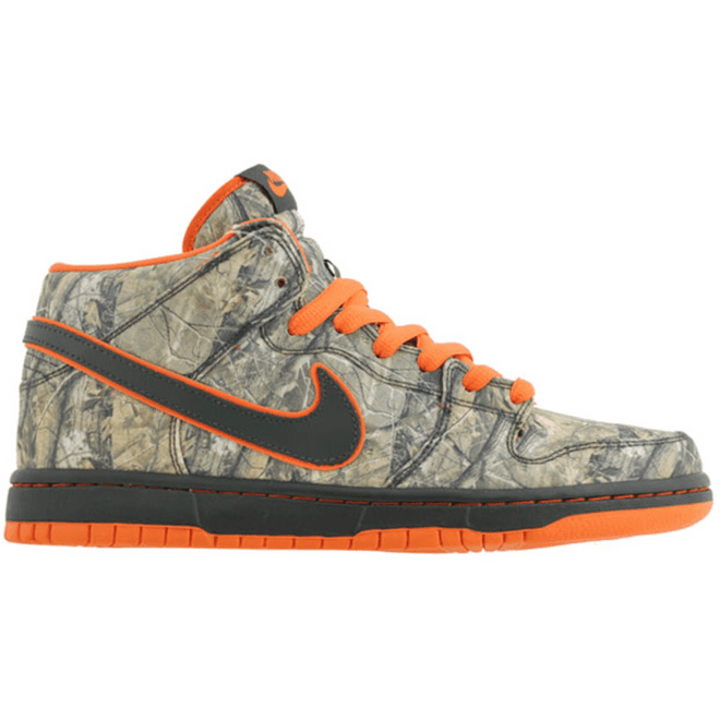 Nike Dunk SB Mid Real Tree Camo