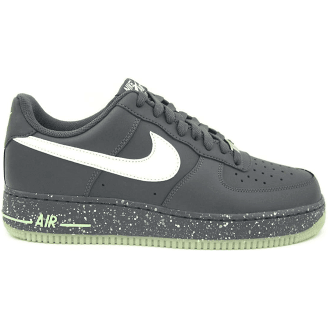 Nike Air Force 1 Low Dark Grey Glow
