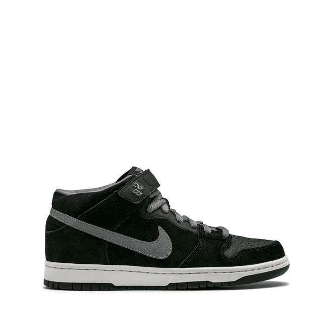 Nike Dunk Mid Pro SB
