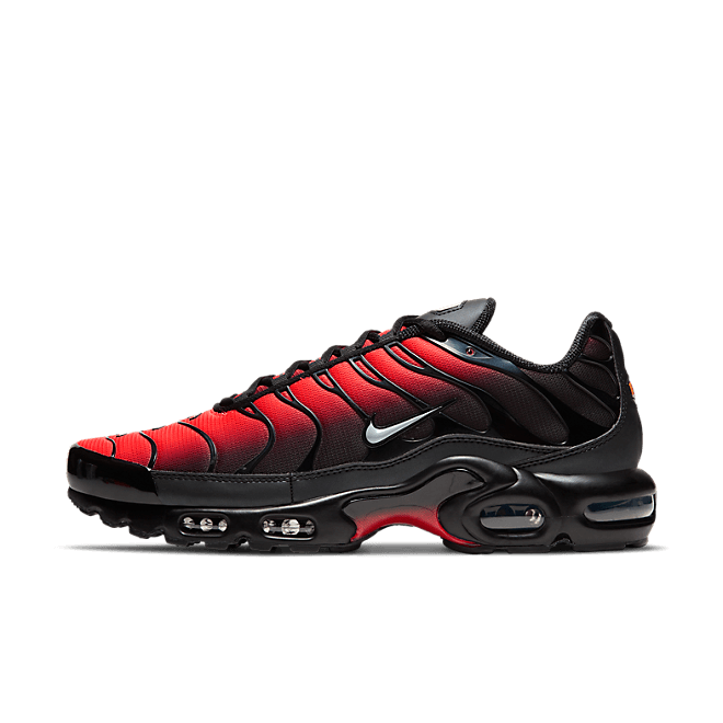 Nike Air Max Plus 'Black & Red'