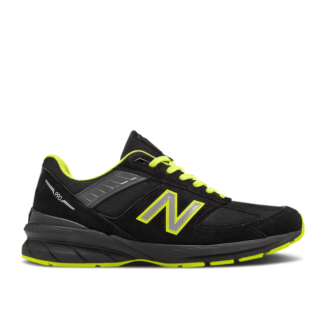 New Balance M990BY5