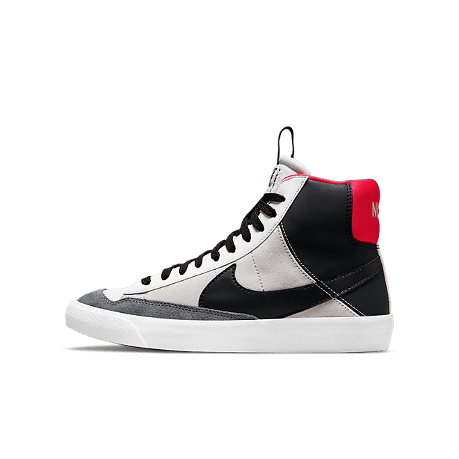 Nike Blazer Mid '77 SE D