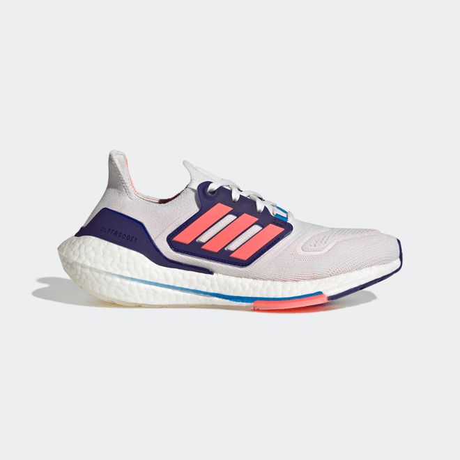 adidas Ultraboost 22