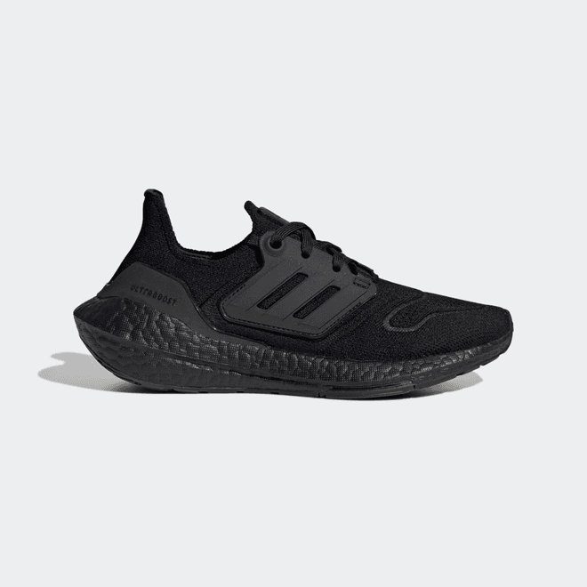 adidas Ultraboost 22