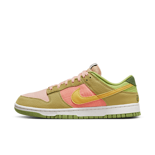 Nike Dunk Low Sun Club