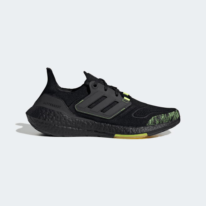 adidas Ultraboost 22