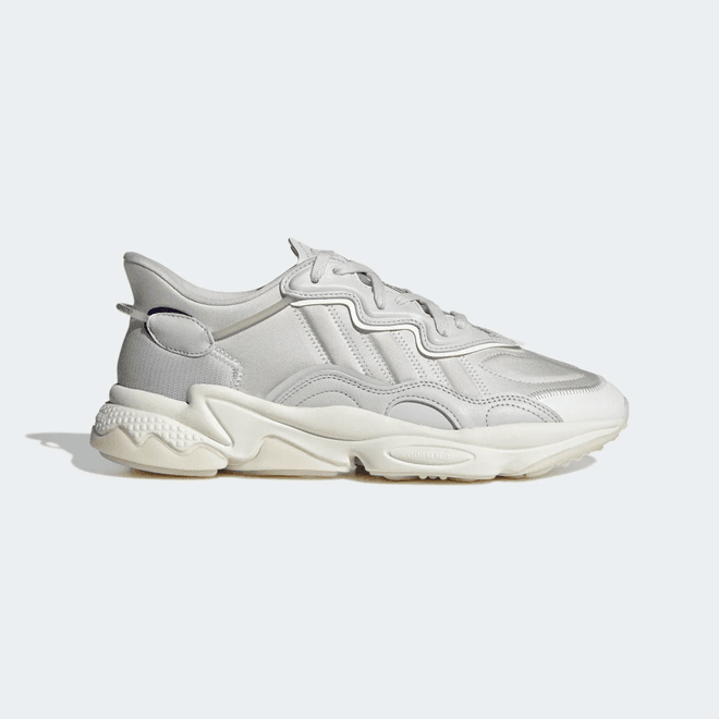 adidas OZWEEGO