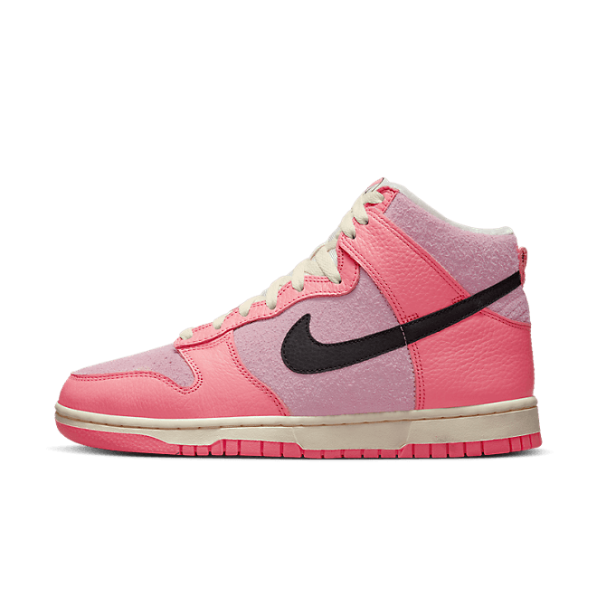 Nike Dunk High Hoops Pack Pink