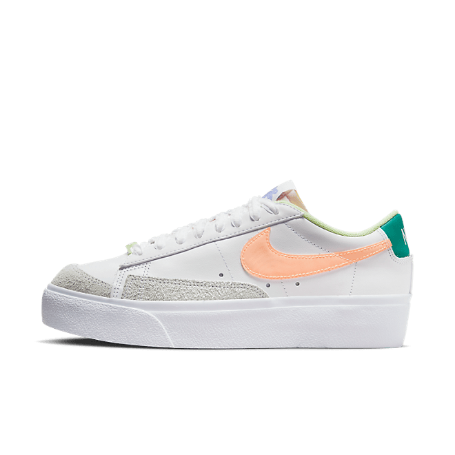 Nike Blazer Low Platform Peach Cream Light Thistle (W)