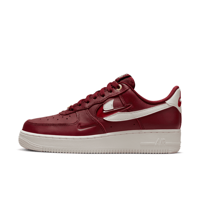 Nike Air Force 1 '07 Premium 'Team Red'