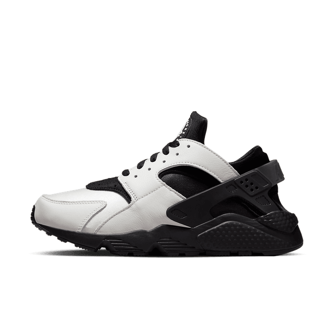 Nike Air Huarache White Black (2022)