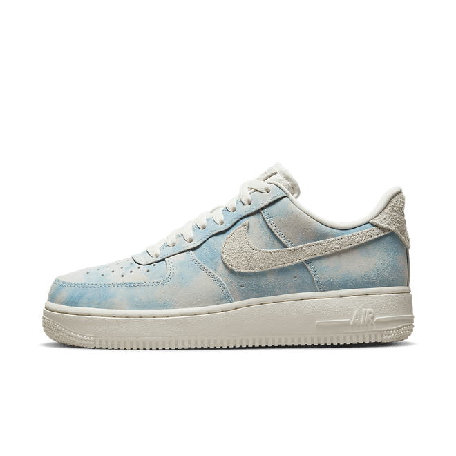 Nike Wmns Air Force 1 Low 'Clouds'
