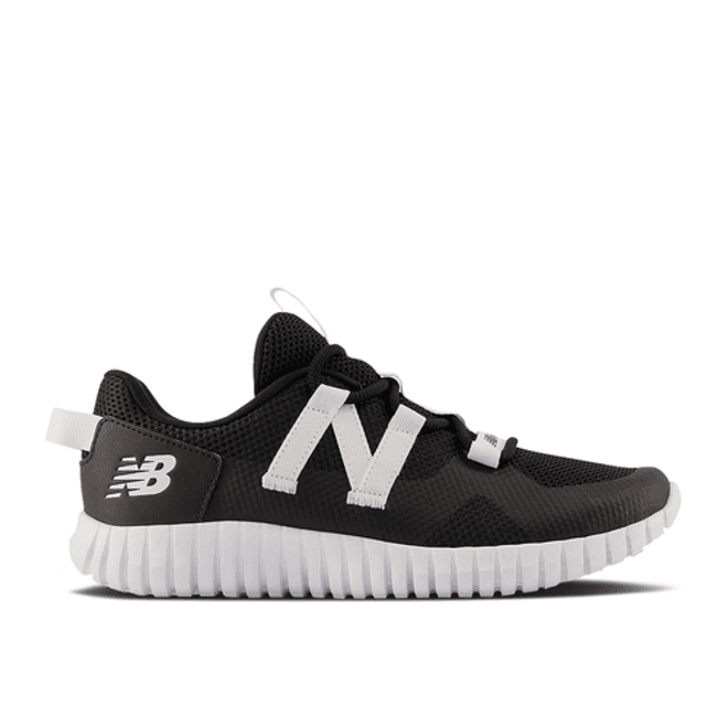 New Balance Playgruv v2 Bungee Big Kid 'Black White'