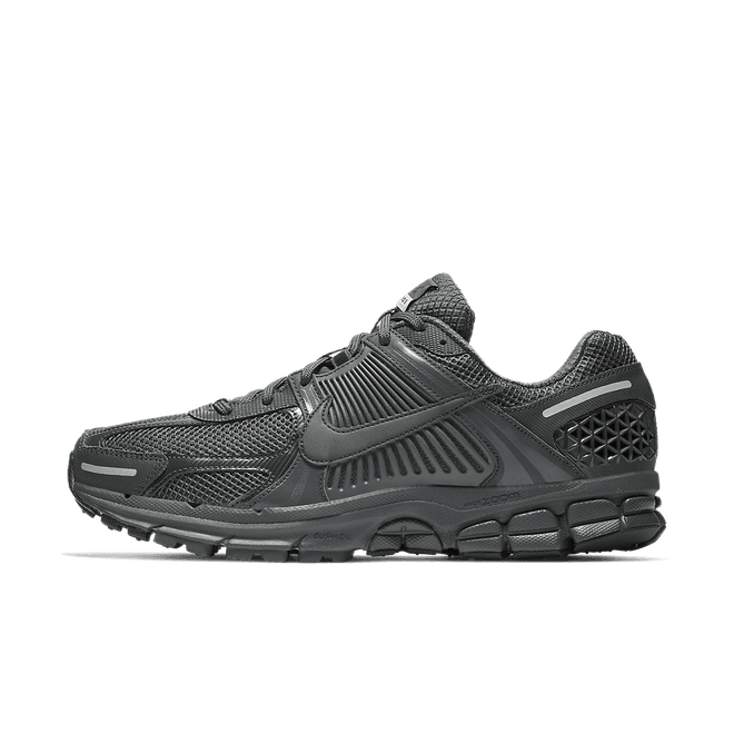 Nike Zoom Vomero 5 SP "Anthracite"