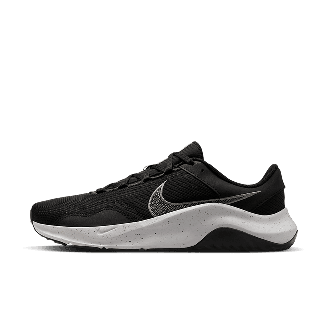 Nike Legend Essential 3 Next Nature Training