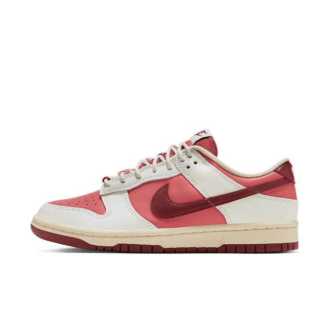 Nike Wmns Dunk Low 'Valentine's Day 2024 Alternate' 