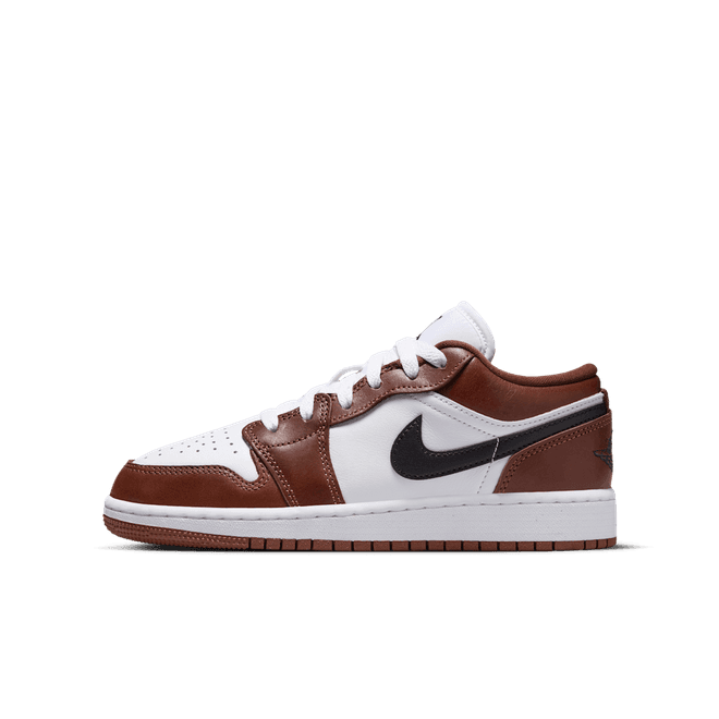 Nike Air Jordan 1 Low SE Older Kids'