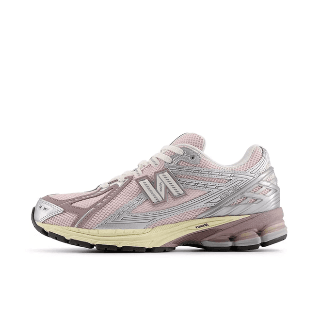 New Balance 1906R Silver Pink