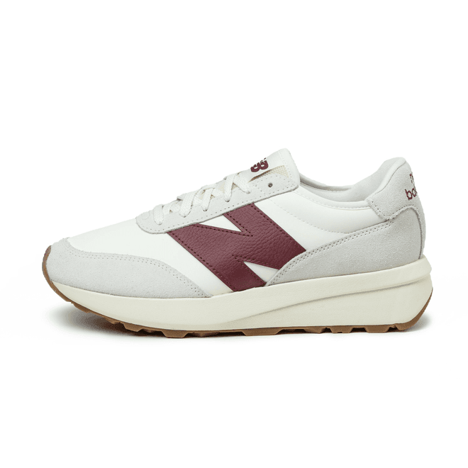 New Balance 370 classic crimson