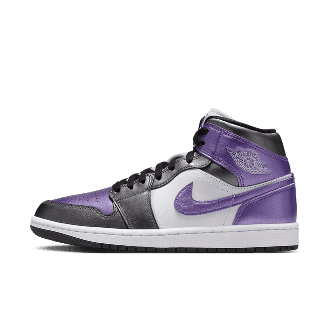 Nike Air Jordan 1 Mid SE