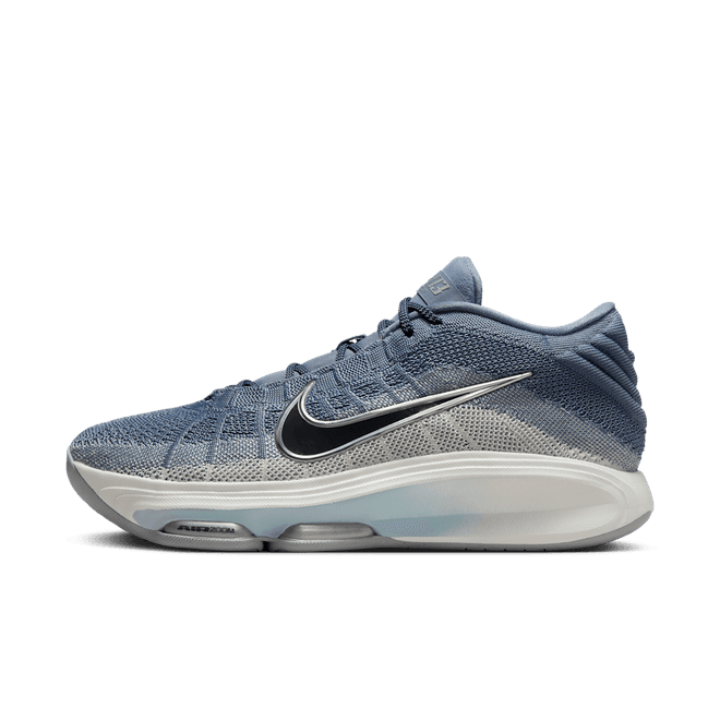 Nike G.T. Hustle 3 Basketball