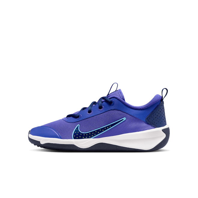 Nike Omni Multi-Court Older Kids' Indoor Court