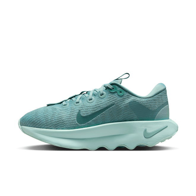 Nike Motiva Walking
