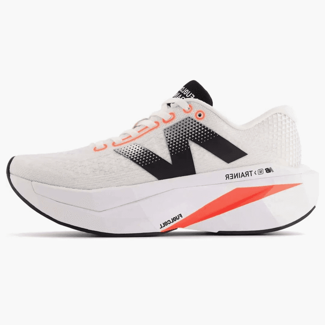 New Balance FuelCell SuperComp Trainer v3