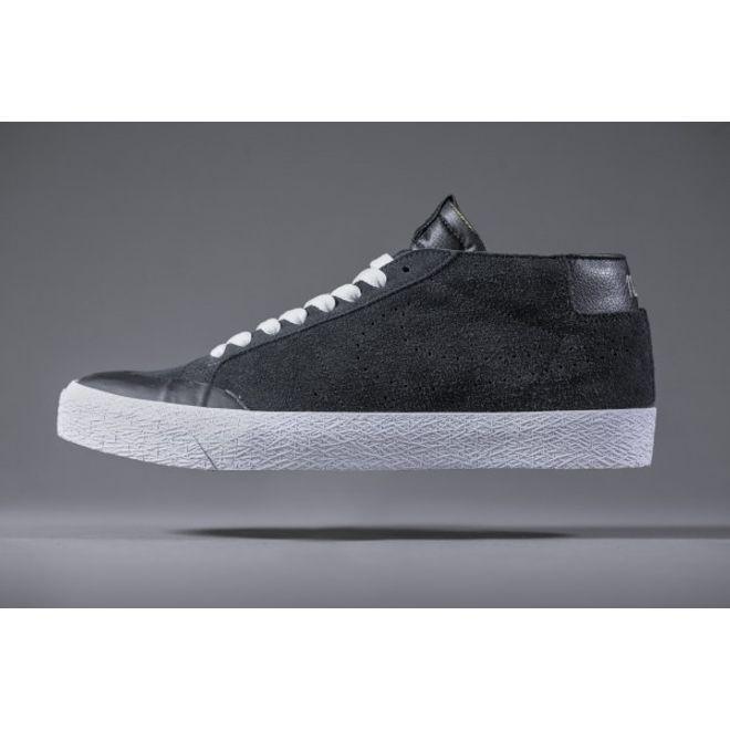 NIKE SB Blazer Chukka XT Black
