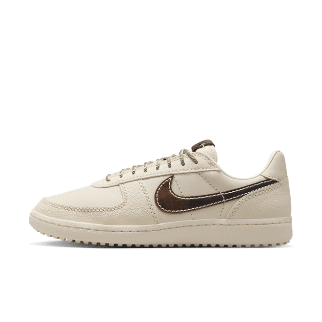 Nike Field General