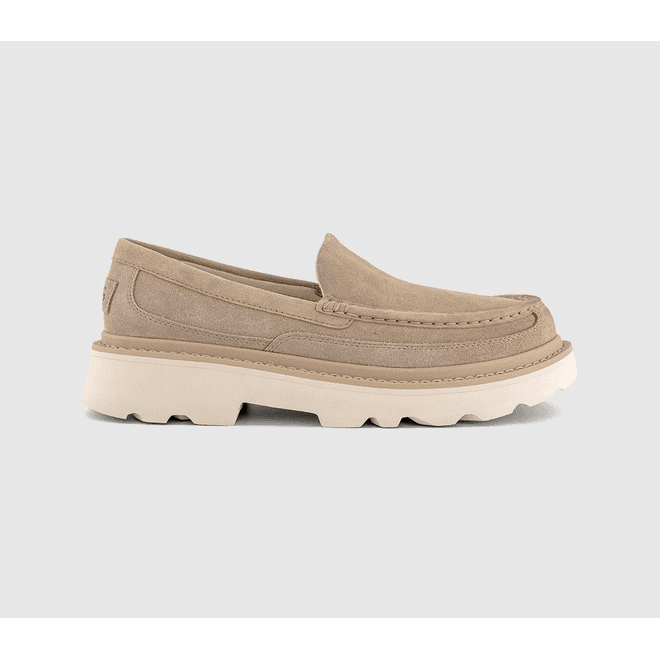 UGG® Ascot Lug Brown