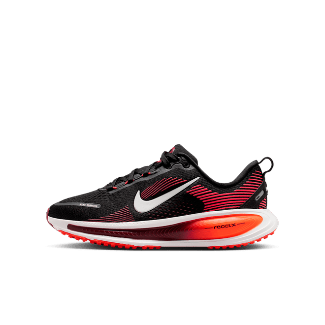 Nike Vomero 18 Big Kids' Road