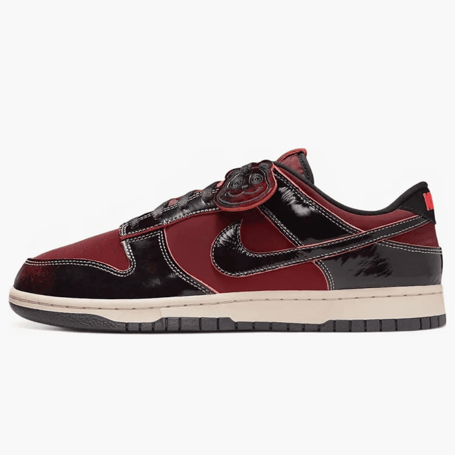 Nike Dunk Low Se Red Panda