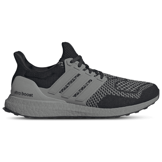 adidas  Ultraboost 1.0