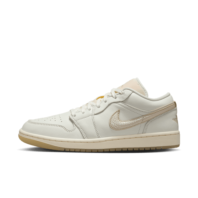 Nike Air Jordan 1 Low SE