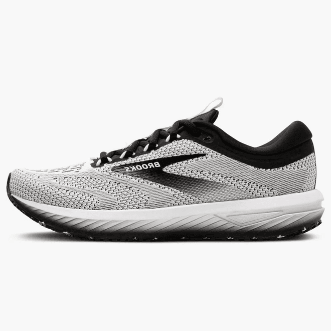 Brooks Revel 7 White Black (women's)