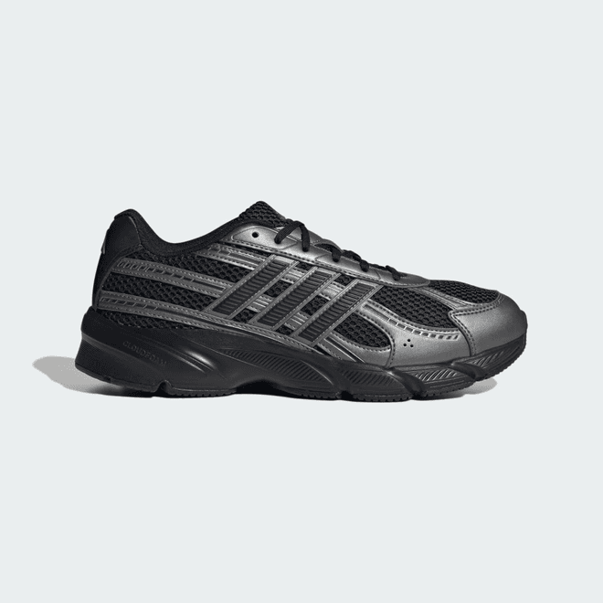 adidas TECHNOCHAOS 2000