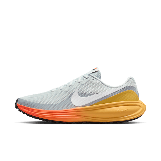 Nike Revolution 8 Road