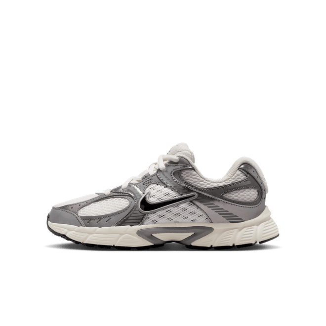 Nike V5 RNR Older Kids'