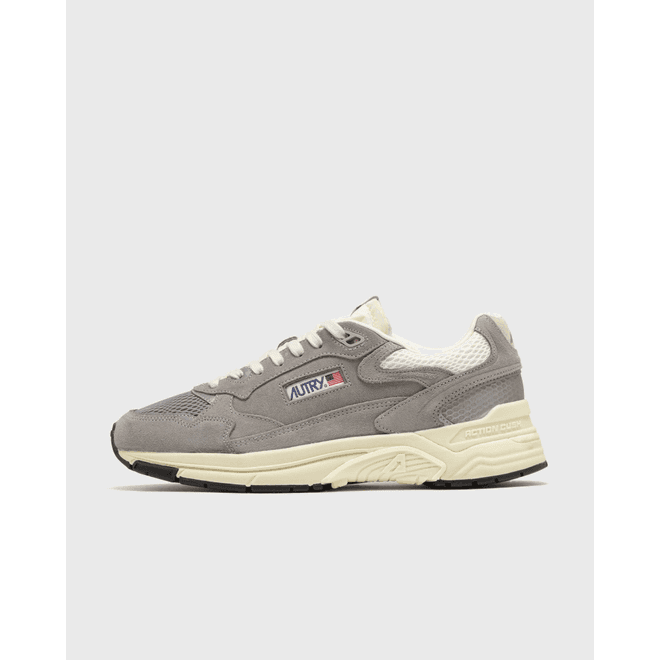 Autry Action Shoes Hyperway Low Man