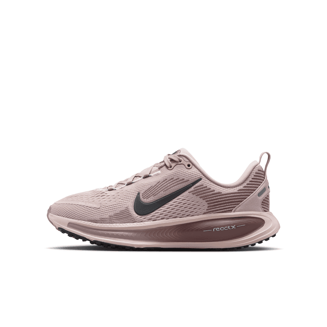 Nike Vomero 18 Big Kids' Road