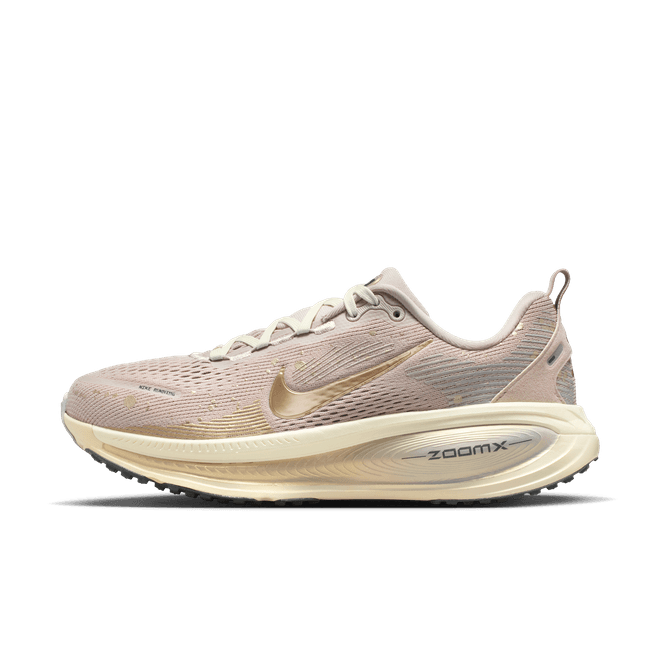 Nike Vomero 18 SE Road