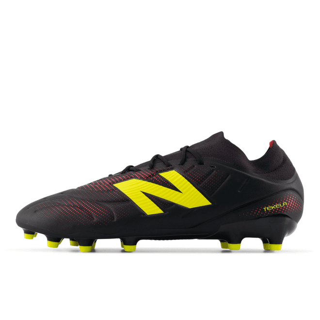 New Balance Tekela Team Low MG V5