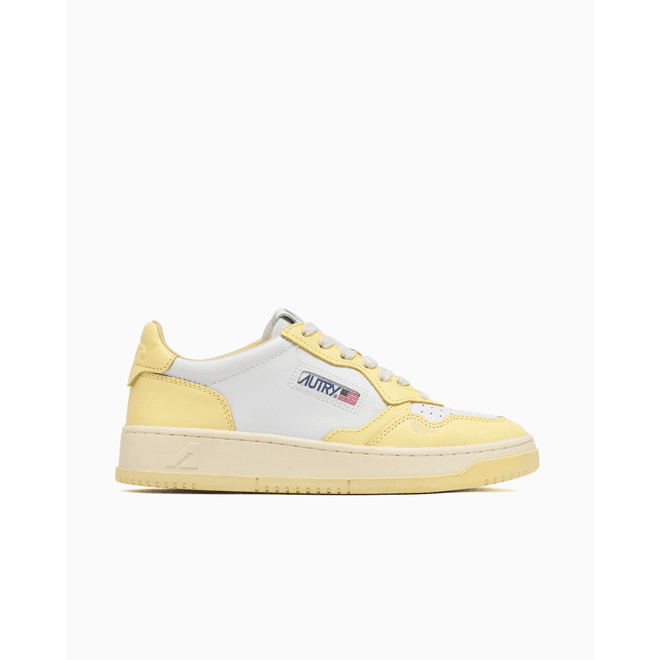 Autry Women's Medalist Low Leather