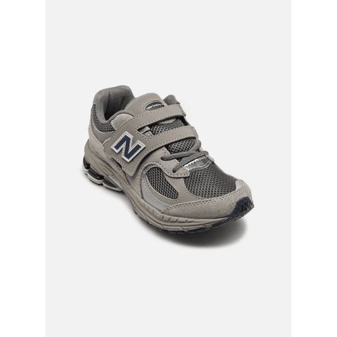 New Balance Pv2002