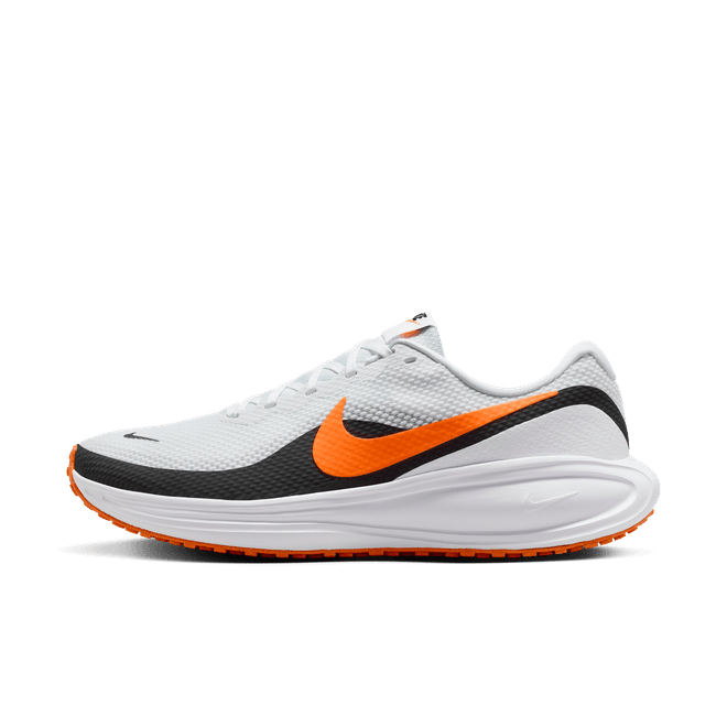 Nike Revolution 8 Road