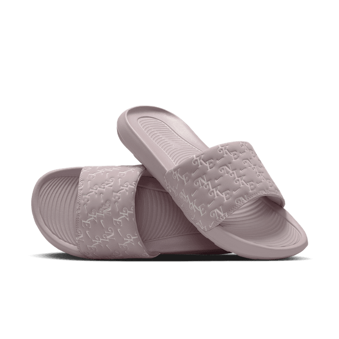 Nike Victori One